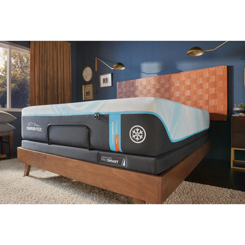 Tempur-Pedic Tempur-LuxeBreeze® Firm Mattress (California King) IMAGE 9